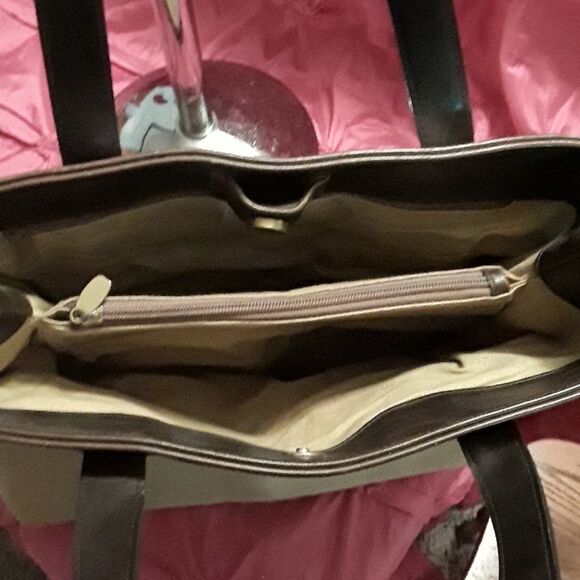 Liz Claiborne Tan and Brown Large Purse - Picture 3 of 5